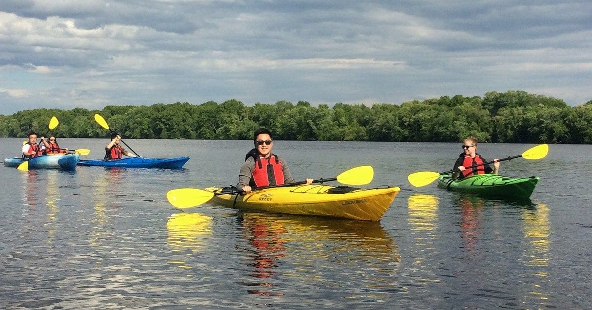 Paddle Your Way Through the Windy City A Guide to Kayak Rentals Chicago